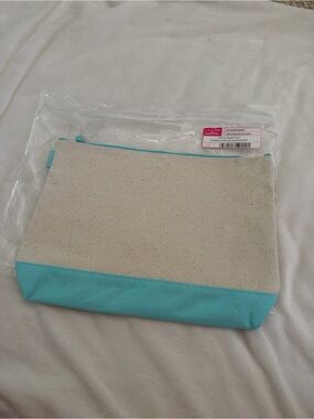 Aqua matching canvas zipper pouch